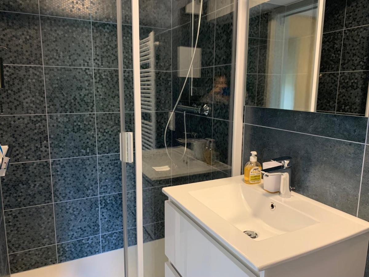 Les Myosotis Bed & Breakfast Assesse Luaran gambar